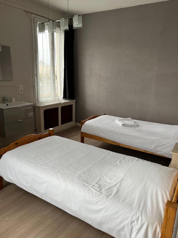 Hotel Aux Bons Amis Reims Exterior foto